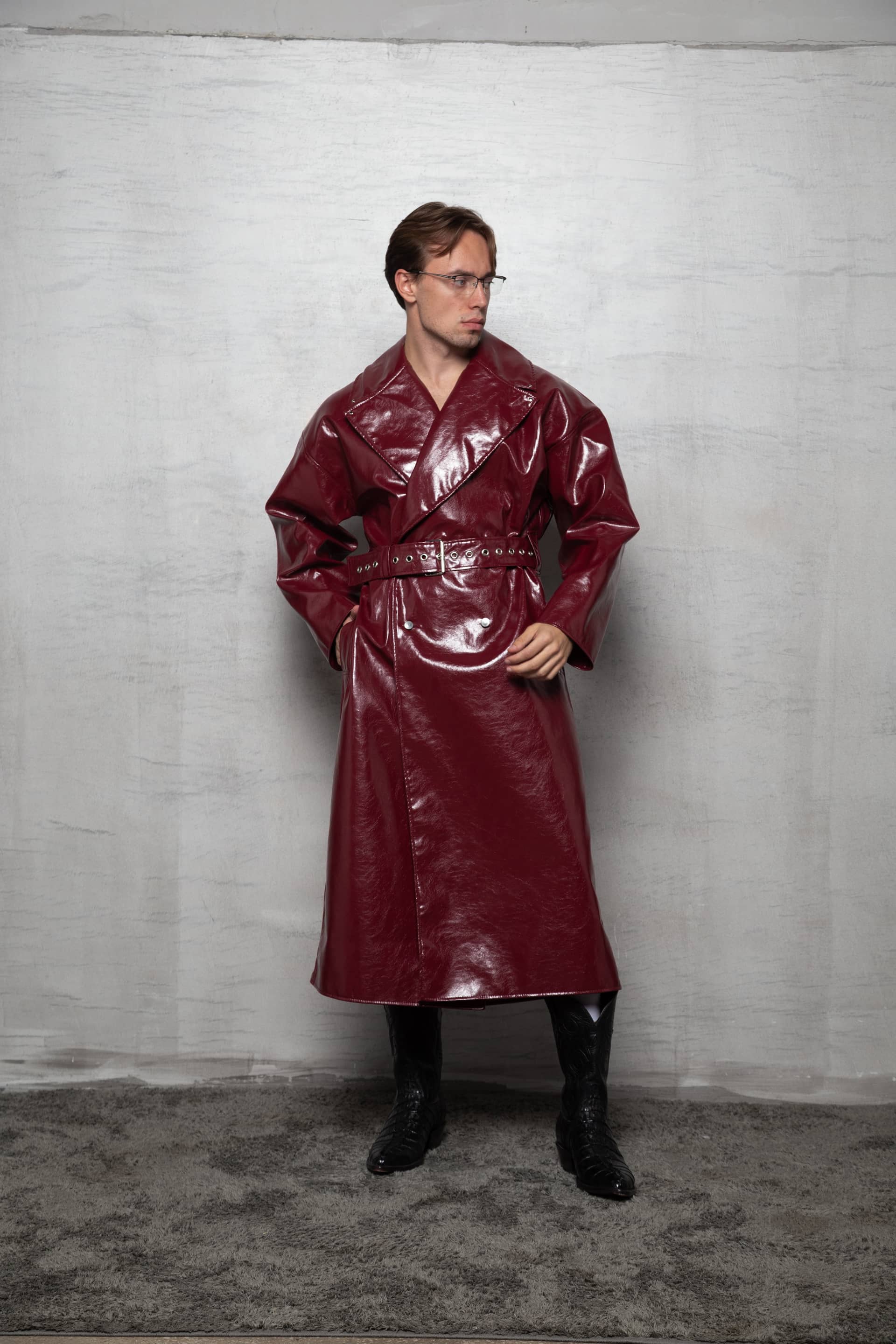 ПЛАЩ З ЕКО-ШКІРИ ОВЕРСАЙЗ