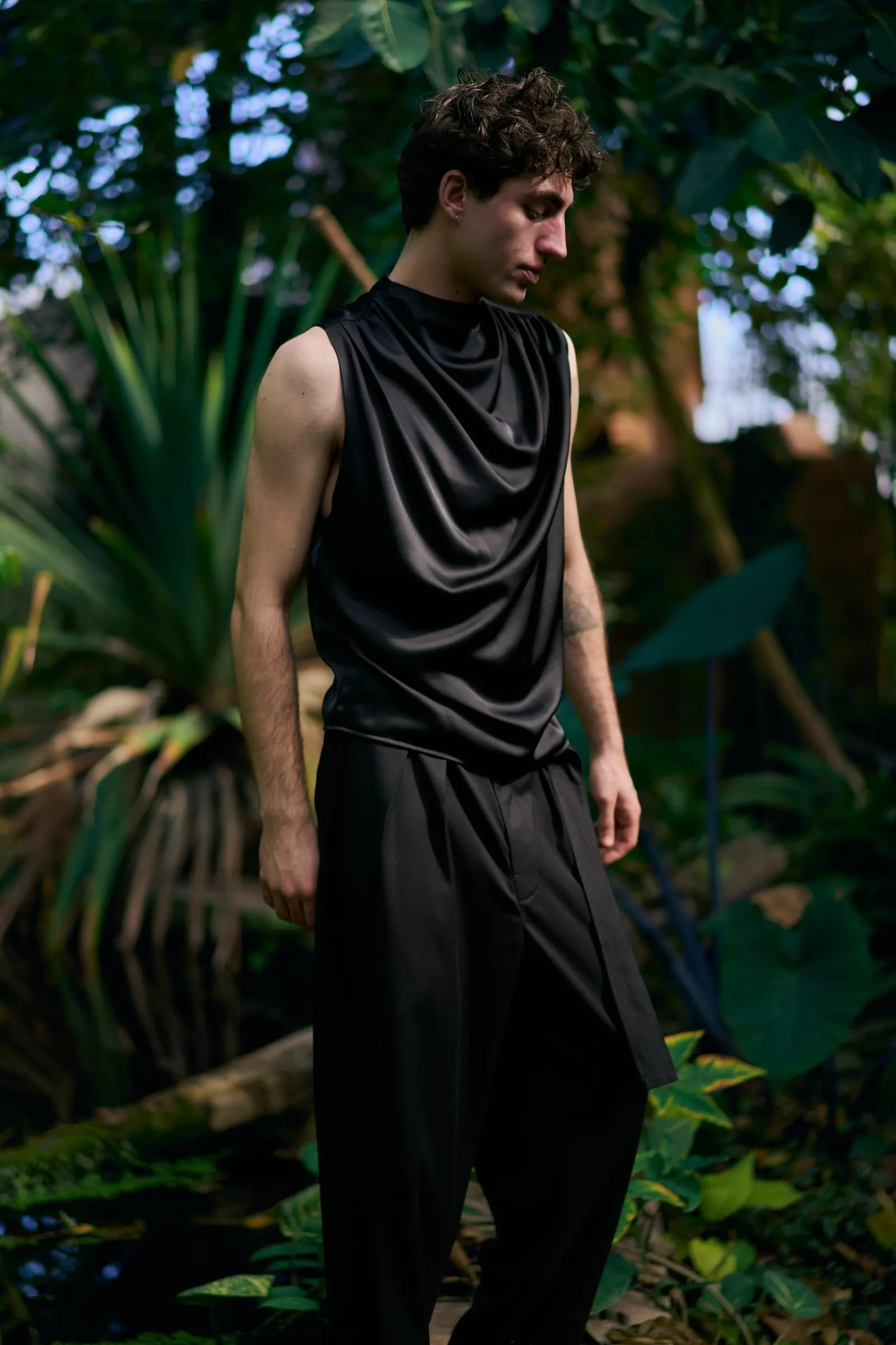 ШТАНИ З ВИСОКОЮ ПОСАДКОЮ ЧОРНІ NEW